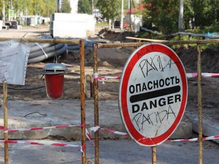 Из-за замены теплотрассы на улице Гагарина в Архангельске ограничат движение транспорта на четыре дня 