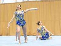 В Архангельске соревновались 77 спортивных акробатов