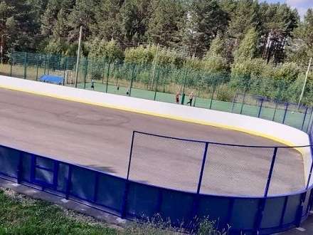 На юге Поморья открыли новый хоккейный корт