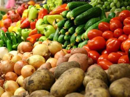 За два года ответных санкций цены на продукты в России выросли на 31%