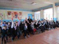 Дети в отдаленных селах Плесецкого района получили пасхальные подарки