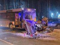 Пять автомобилей и автобус столкнулись в Архангельске