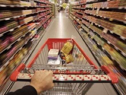 В Котласе открыта горячая линия по «санкционным продуктам»