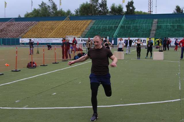 День физкультурника отметили в Архангельске сдачей ГТО, мини-футболом и кроссфитом
