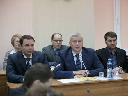 Архангельские депутаты проголосовали за отмену прямых выборов мэра