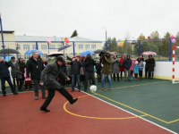 Новая спортивная площадка открылась в селе Ломоносово 