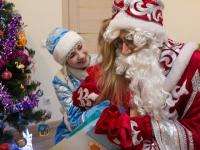 Работники ООО Газпром трансгаз Ухта принесли Праздник  детям и подарили тепло своих сердец пожилым людям