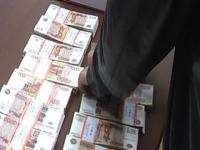 В Архангельске ищут мошенников, укравших у пенсионерки более миллиона рублей 