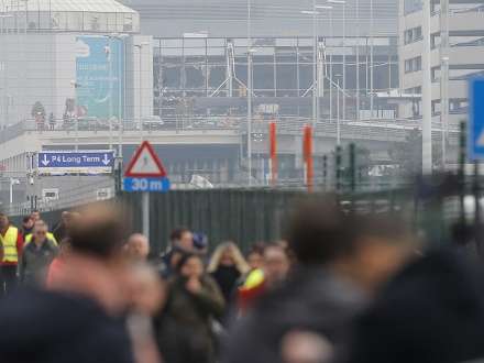 Аэропорт Брюсселя открыли для перелетов спустя две недели после терактов