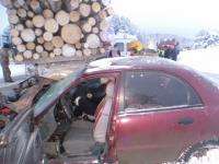 В Котласском районе столкнулись лесовоз и Chevrolet Lanos