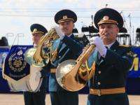 В День ВМФ в Архангельске прошел парад духовых оркестров
