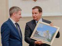 Губернатор подарил главе Архангельска честную картину неприбранного города
