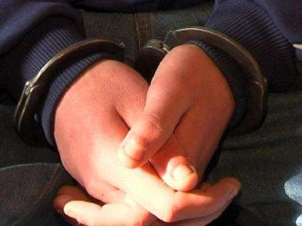 В Шенкурском районе 17-летний парень пытался убить старшего брата