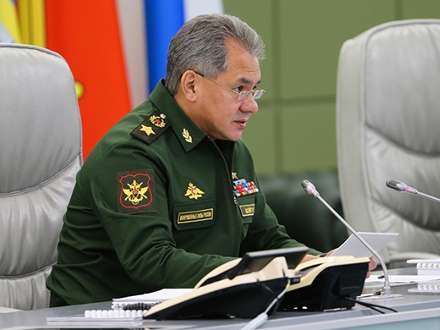 Шойгу рассказал о четырех новых арктических базах Минобороны РФ