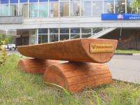 «Лесозавод 25» установил в Архангельске «лесные» скамейки