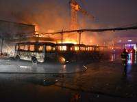 Крупный пожар на автобусной стоянке в Северодвинске не повлиял на движение пассажирского транспорта 