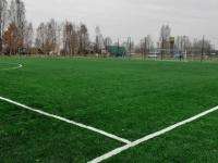В Няндоме за 13 миллионов рублей построили футбольное поле
