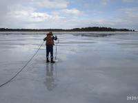 Спасатели Северодвинска проверили состояние льда