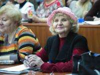 В областное Собрание депутатов поступил законопроект о сохранении мер соцподдержки для пожилых северян