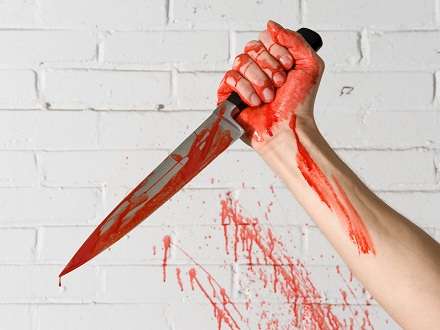 Нож с кровью рисунок - 56 фото