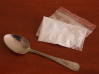 В Няндоме полиция задержала пару с наркотиками
