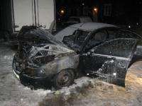 Ночью в Архангельской области горели три машины – легковушка, форвардер и фургон