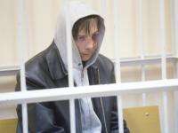 Обвиняемый в убийстве таксистов Александр Бейзак остаётся под стражей до декабря