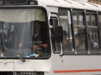 В Северодвинске женщина-кондуктор пострадала при торможении автобуса