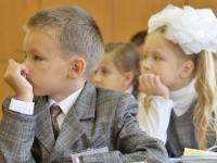 В Новодвинске родители против объединения двух школ