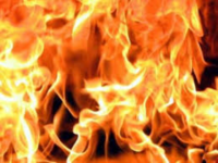 В Вельском районе мужчина пострадал, пытаясь вынести имущество из горящего дома