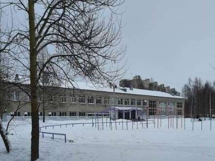 Давление теплоносителя на входе в теплоузел школы Архангельска оказалось в 4 раза ниже нормы