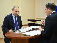 Владимир Путин провел рабочую встречу с главой Поморья