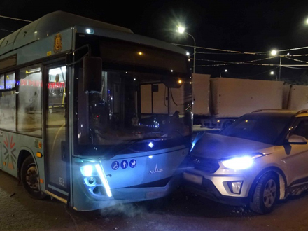 В Архангельске произошло ДТП с участием рейсового автобуса