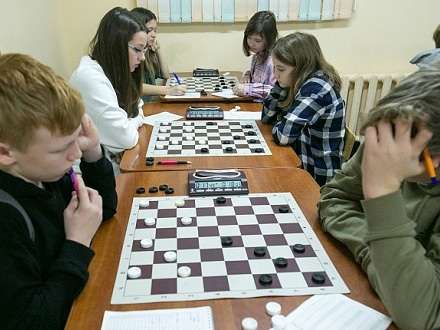 В Архангельске прошли соревнования области по русским шашкам