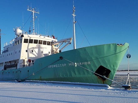 Суда Северного УГМС преодолели в Арктике 40 тысяч морских миль