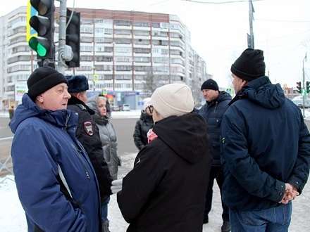 В Архангельске проверили пешеходные переходы поблизости от школ