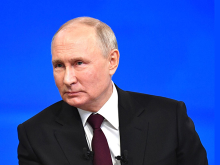 Президент РФ Владимир Путин поблагодарил россиян, которые поддерживают участников СВО
