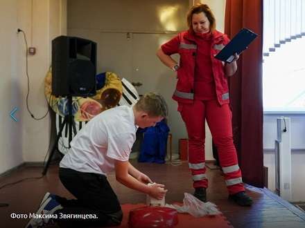 В Поморье проходит областная военно-медицинская игра для подростков