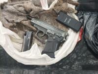 Настоящий арсенал преступного оружия прятали в одном из гаражей Коряжмы