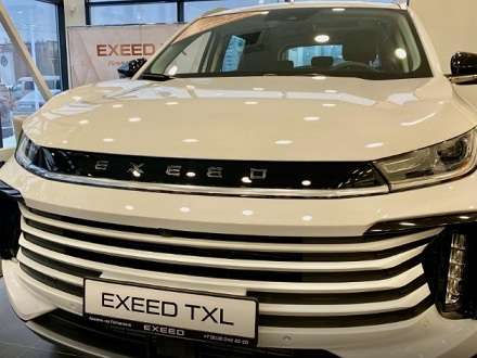 Превосходство, изысканность, интеллект: сравниваем автомобили TXL и VX марки EXEED