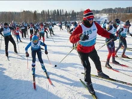 Лыжный марафон «Сияние Севера» объединил спортсменов из четырех регионов России