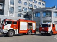 В здании Главпочтамта города Архангельск прошли учения пожарных